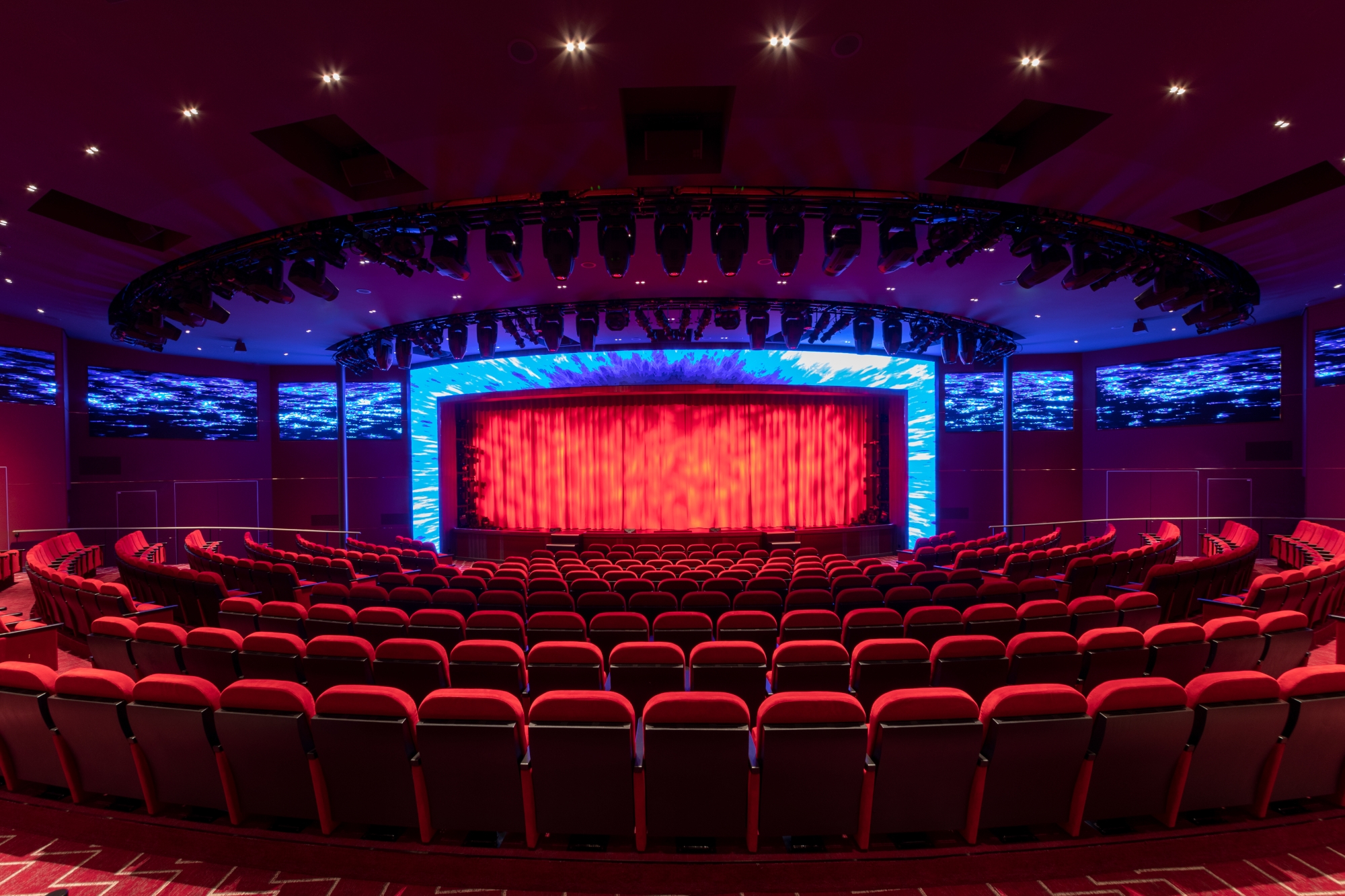 MyCruise P&O-Cruises Iona Offentlige-arealer Teater-underholdning1